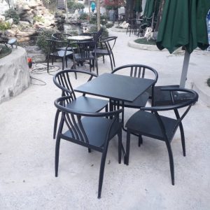 Bàn ghế sắt ngoài trời BGS005